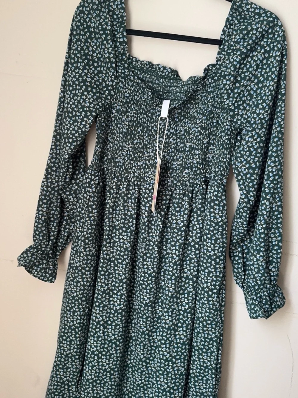 Smocked Long Sleeve Floral Midi Dress in Forest Green - Picture 4 of 5